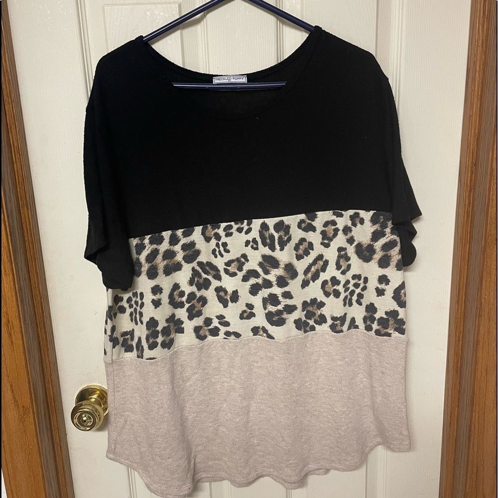 Freckled Poppy light sweater 2XL